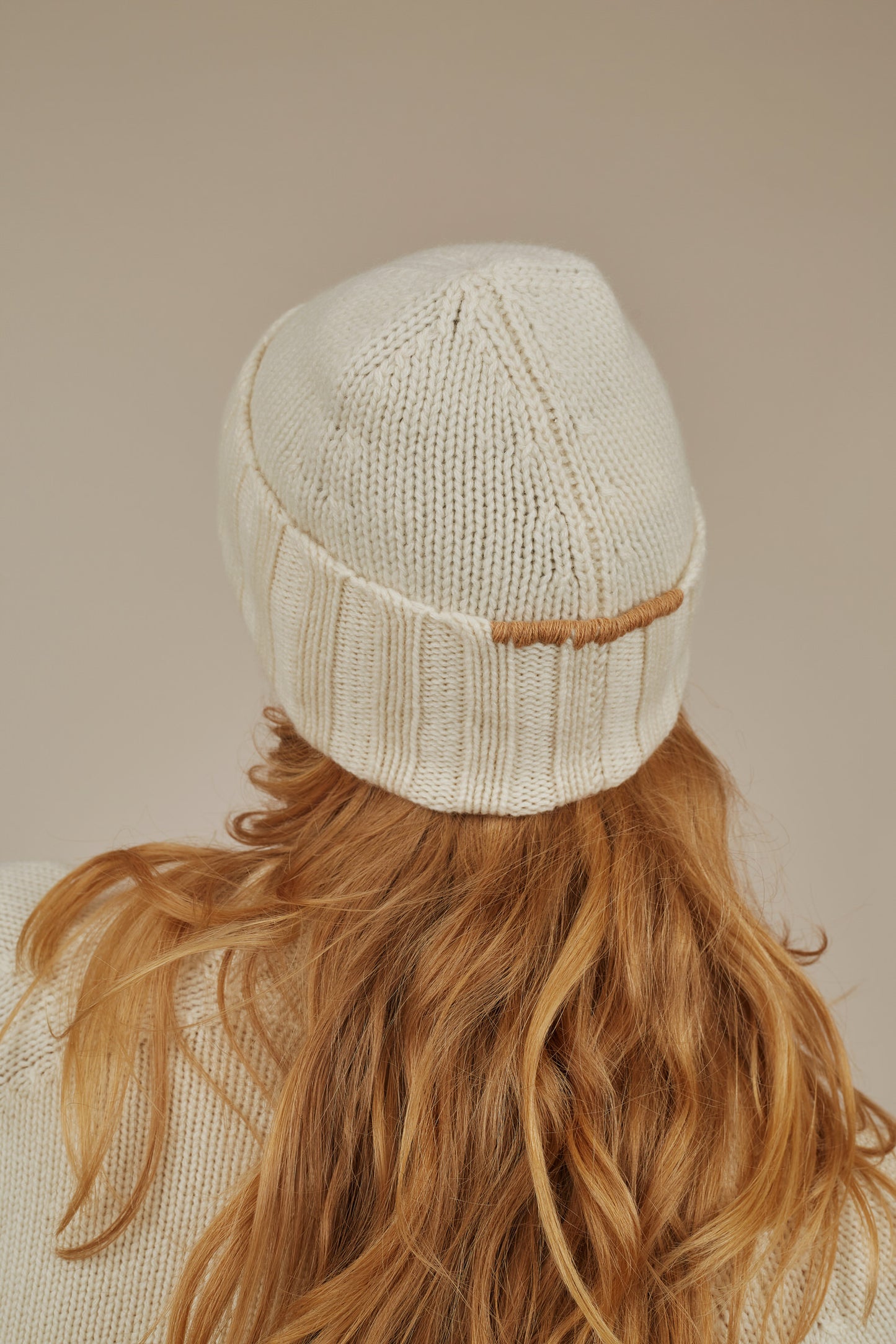 YARA HAND STITCH CASHMERE BEANIE