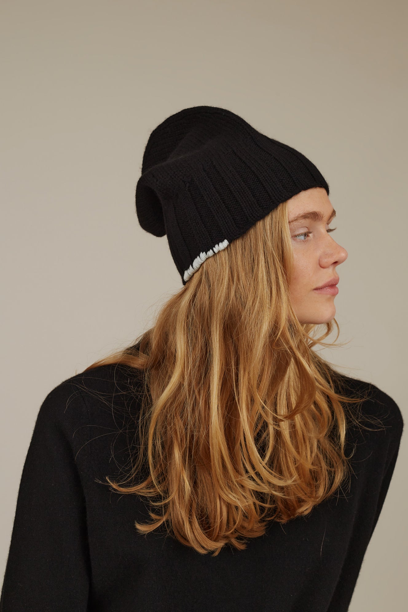 YARA HAND STITCH CASHMERE BEANIE