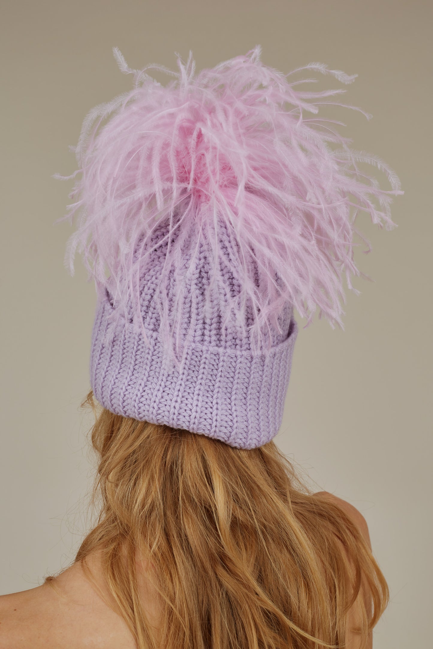 CLOVER FEATHER DECO CASHMERE BEANIE