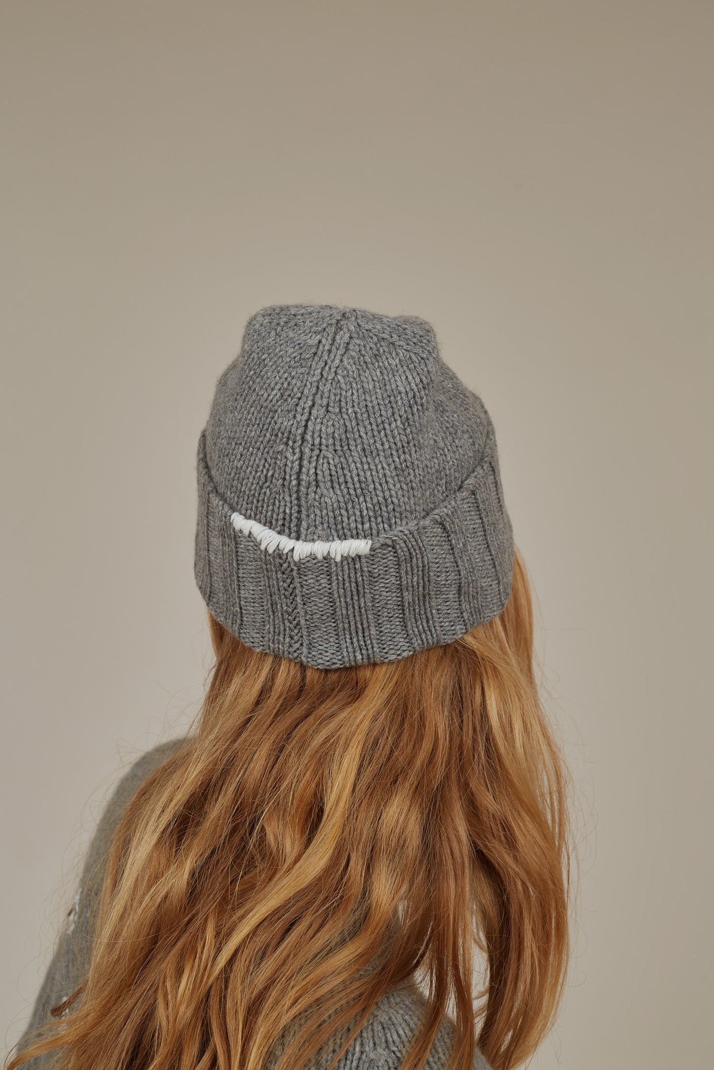 YARA HAND STITCH CASHMERE BEANIE