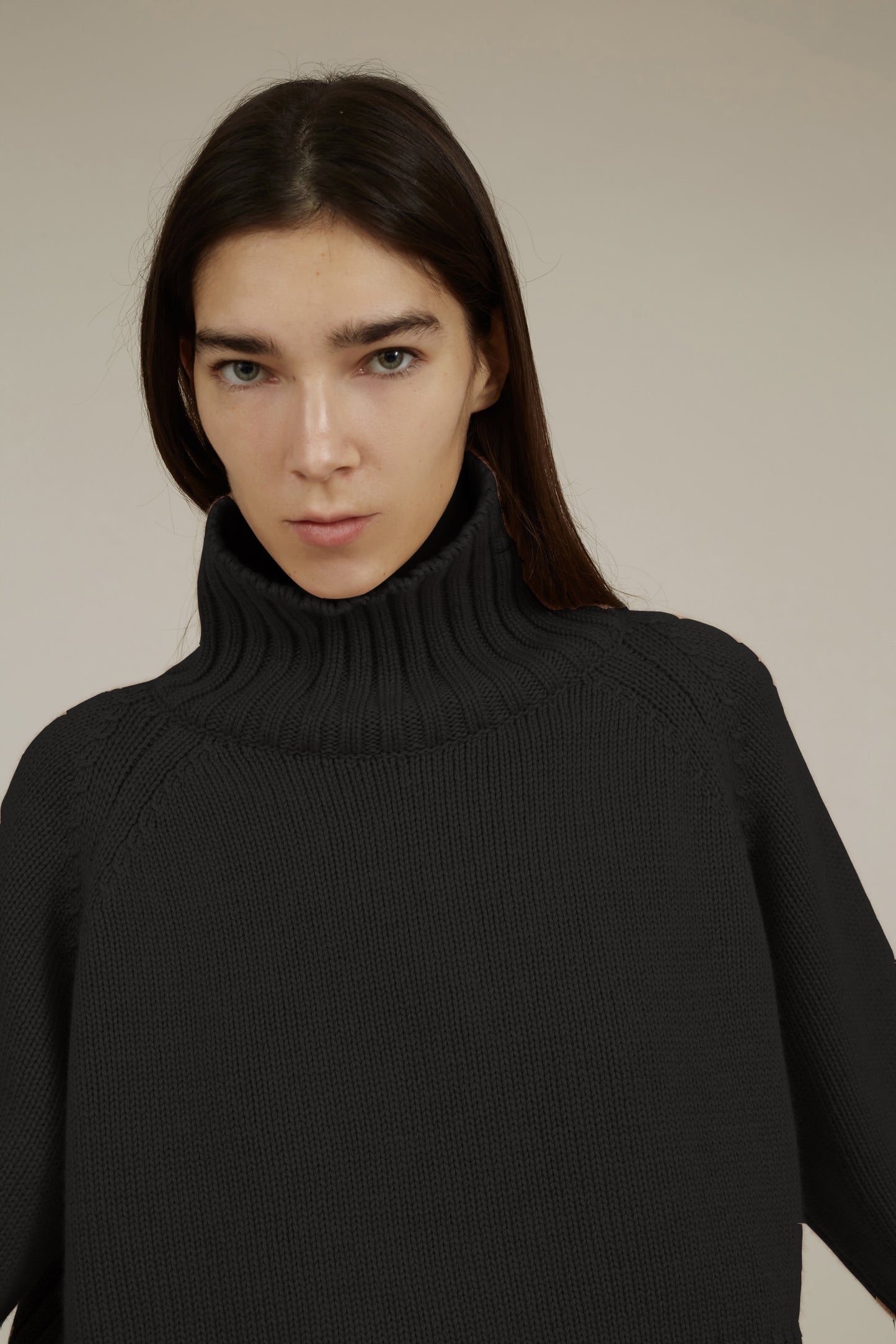 PHOEBE TURTLEECK CASHMERE SWEATER