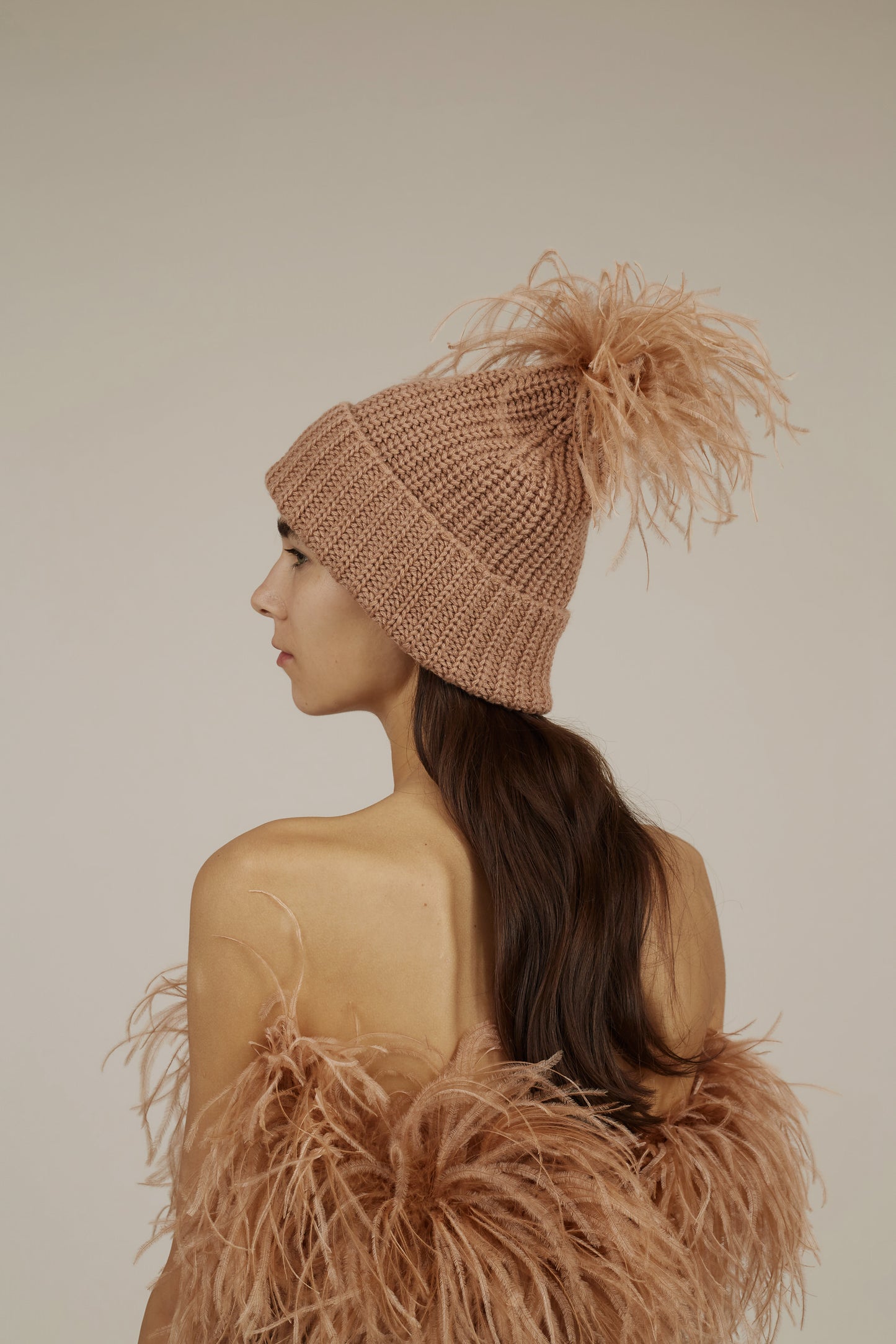 CLOVER FEATHER DECO CASHMERE BEANIE